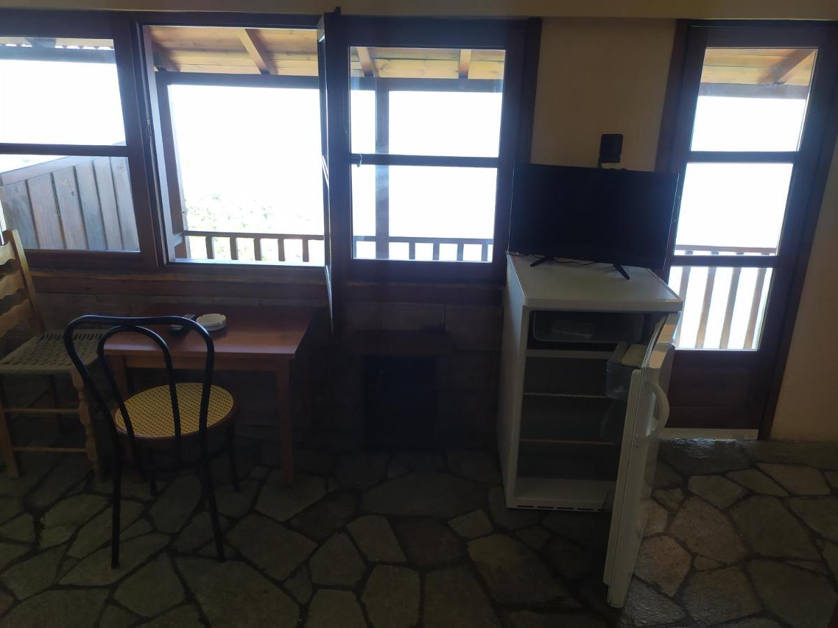 Triple Studio Room With The Most Beatifull View In Mylopotamos Tsagaráda Eksteriør bilde