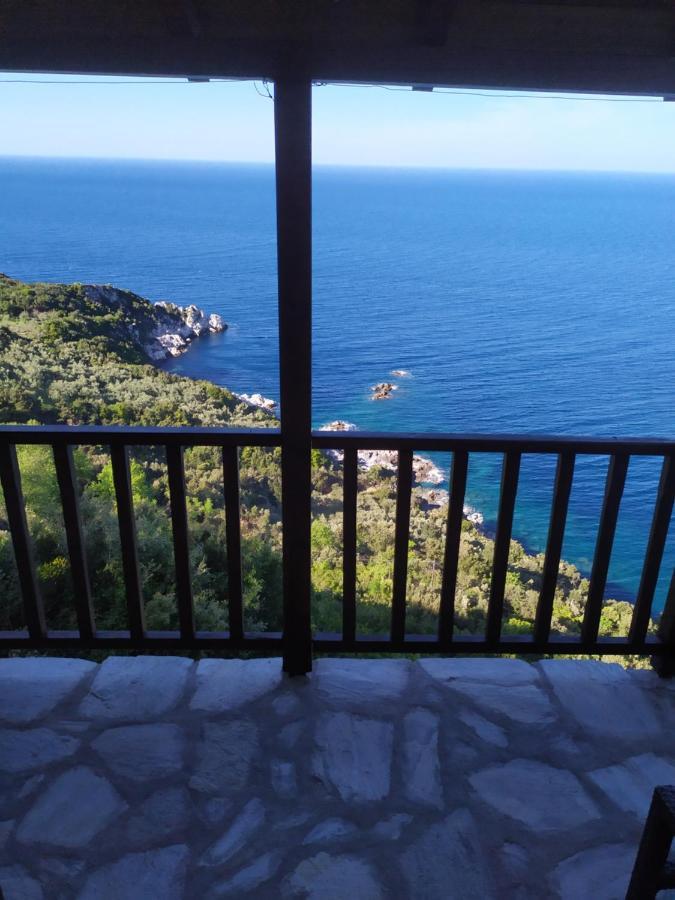 Triple Studio Room With The Most Beatifull View In Mylopotamos Tsagaráda Eksteriør bilde
